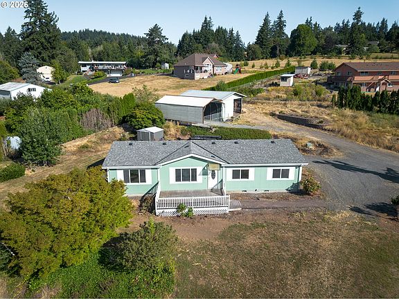 4th image of 21901 SE Borges Rd