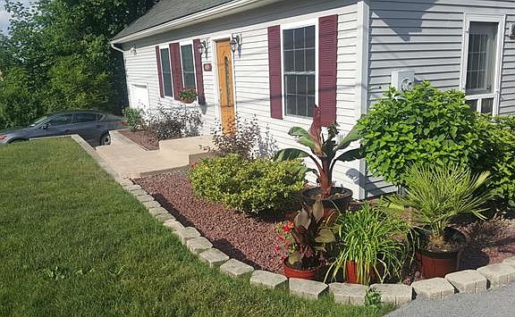 2nd image of 28 Summit Ave