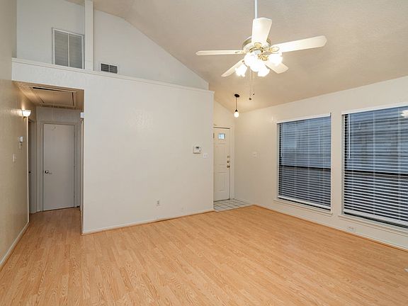 5th image of 4721 Wineberry Dr