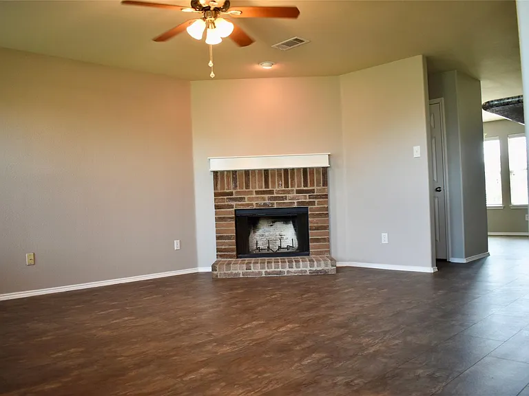 7005 Welshman Dr — Photo 5