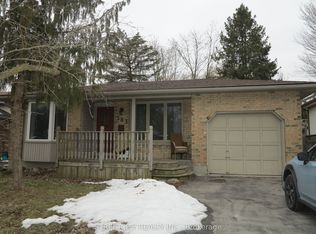 383 Castlegrove Close, London, ON N6G 3H3