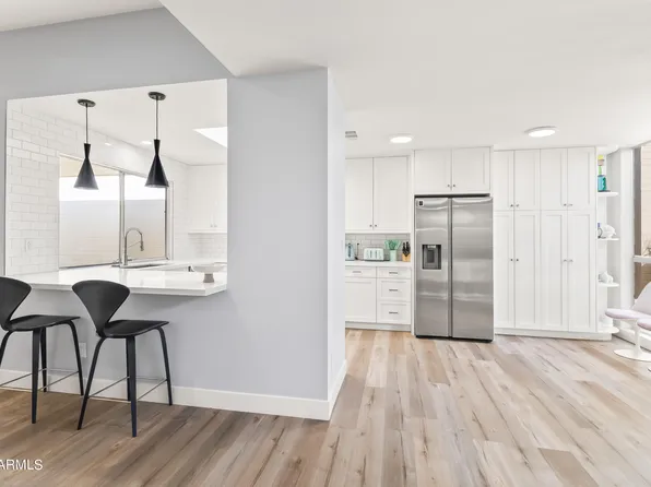 8634 E MONTEROSA Avenue, Scottsdale, AZ 85251