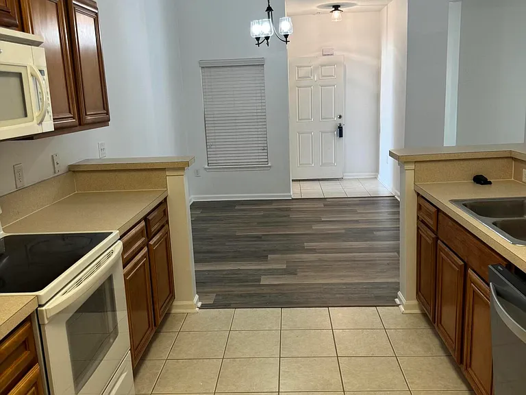 4935 Islamorada Ln #304 — Photo 11
