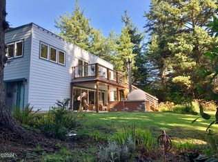 3512 Highway 101 N, Yachats, OR 97498