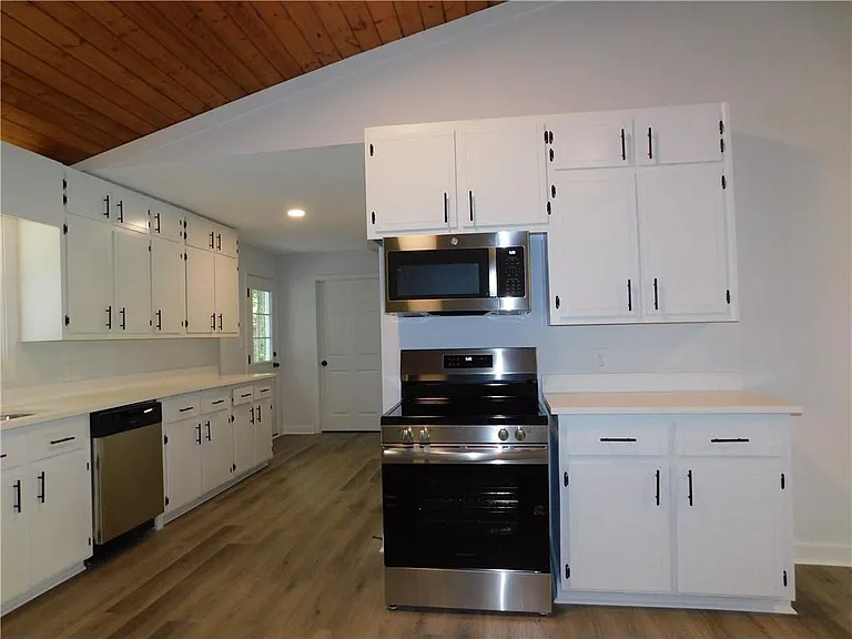 183 Laurel Heights Dr — Photo 12