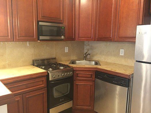 2nd image of 49 E 129th St APT 2B