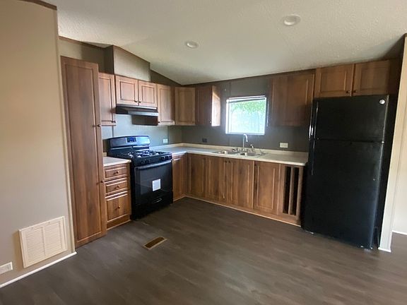 3rd image of 177 New Moon Ln #177