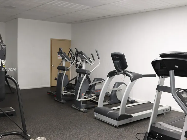 1865 S Ocean Dr #4F — Photo 15