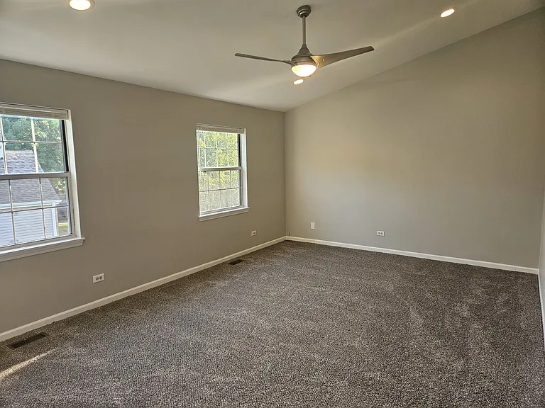 10 King Dr — Photo 15