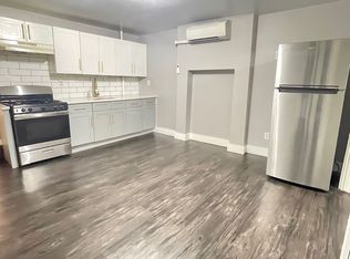 130 Hart St APT 1, Brooklyn, NY 11206
