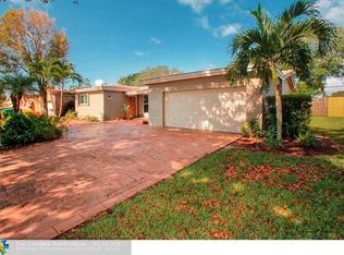 5001 SW 89th Ave, Cooper City, FL 33328
