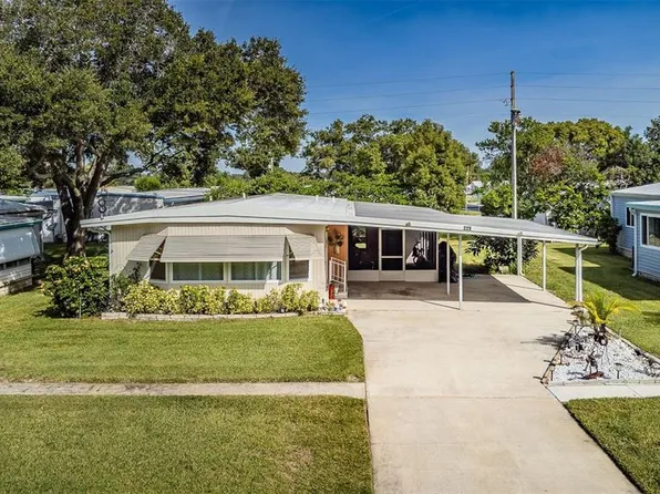 225 Lake Tarpon Dr #22, Palm Harbor, FL 34684