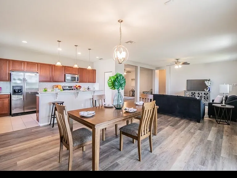 5447 Sandy Shell Dr — Photo 32