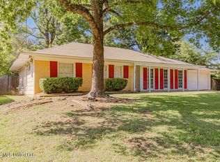 1404 Plantation Blvd, Jackson, MS 39211