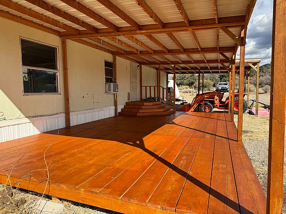 5th image of 22 Burro Flats Ln