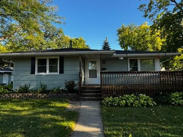 203 2nd St NW, Buffalo, MN 55313