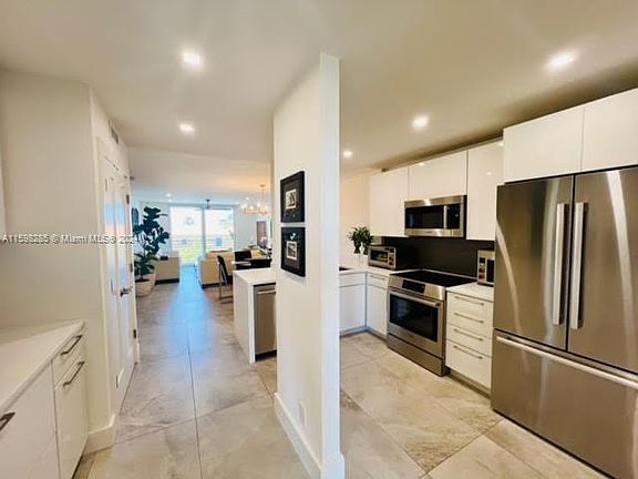 3rd image of 105 Paradise Harbour Blvd APT 407