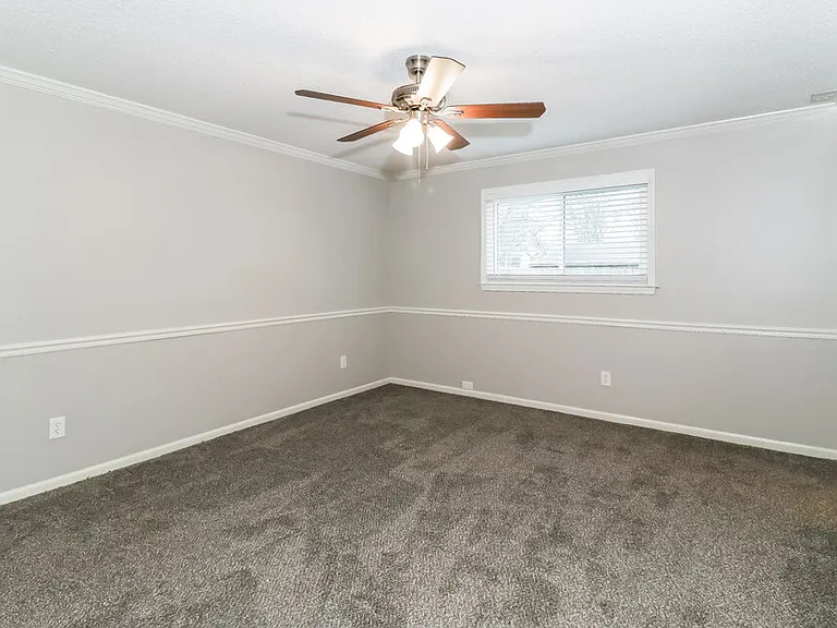 7584 Greenbrook Pkwy — Photo 10
