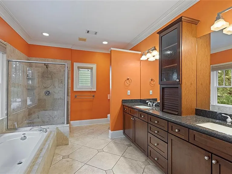 120 Park Pl — Photo 19