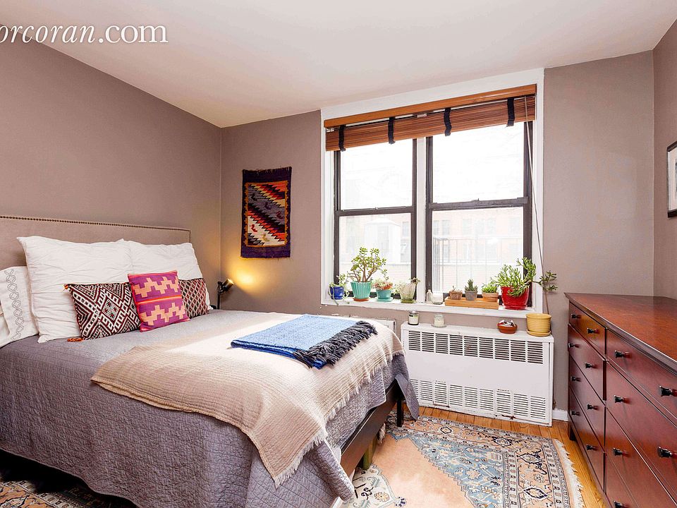 1st image of 150 E 27th St APT 4B