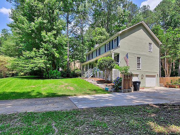 2nd image of 240 N Fayette Dr