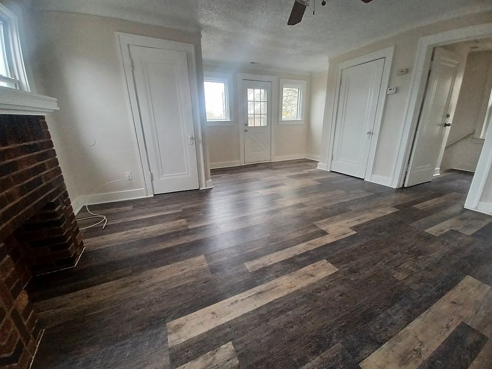 1434 Warwick Ave Lincoln Park MI Zillow