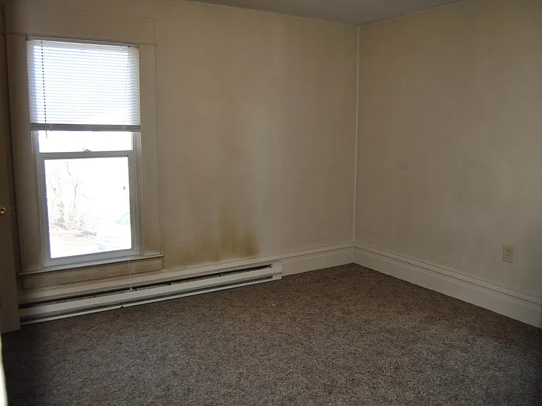 220 H St #2 — Photo 3