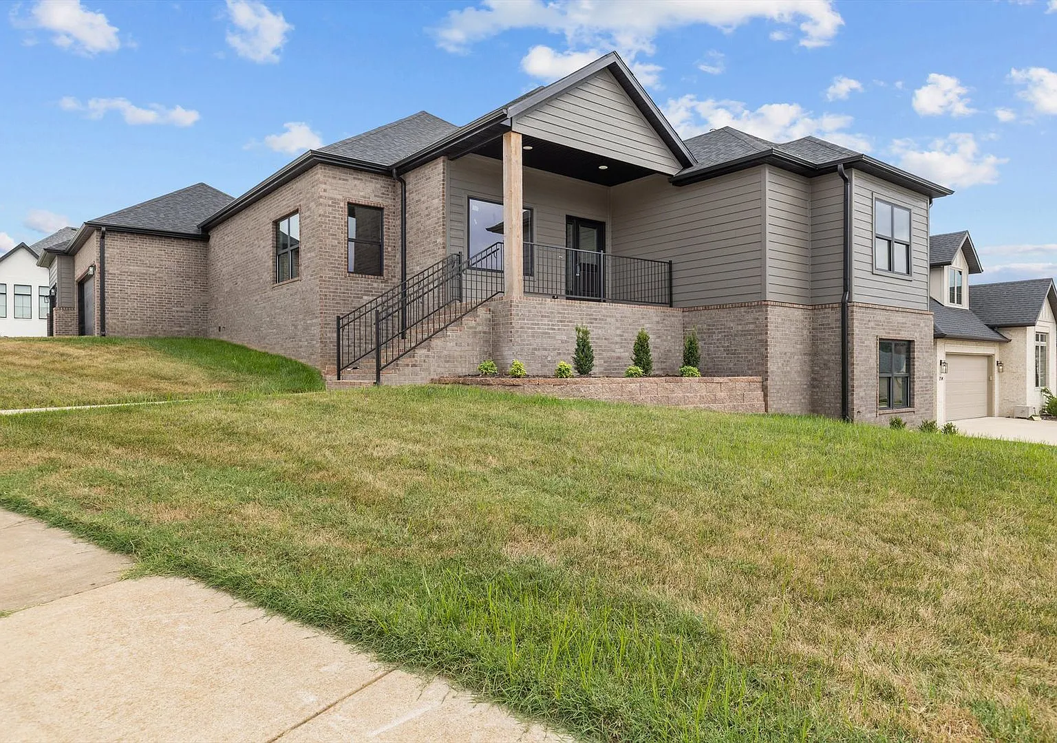 New Construction! Four bedroom home in gated neighborhood. — Photo 1