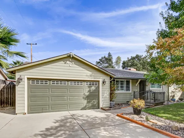 7420 Hardy St, Orangevale, CA 95662