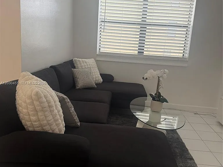 1390 Ocean Dr #302 — Photo 18