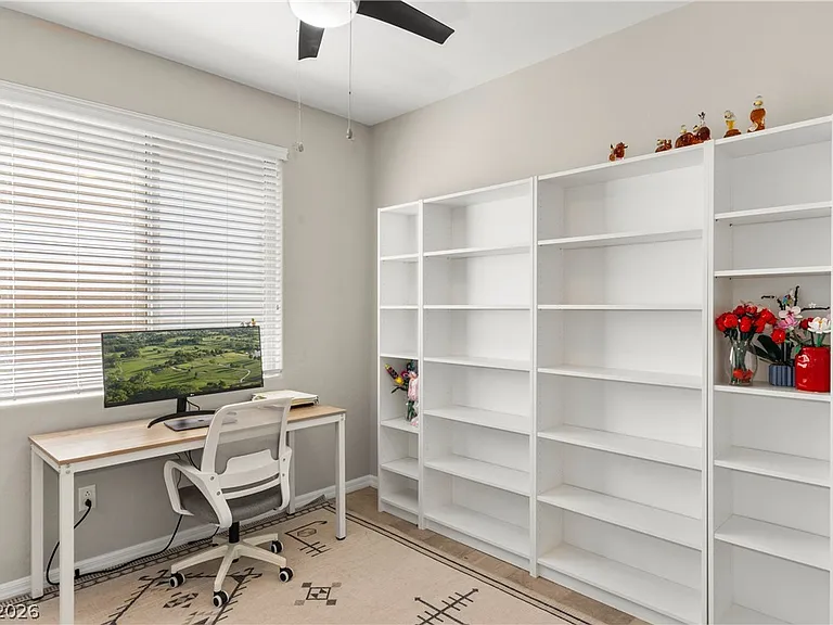 7240 Site St — Photo 14