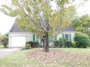 2008 Woodrow Dr, Knoxville, TN 37918