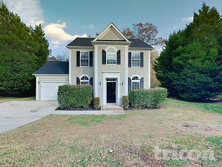1606 Oak Knoll Ln — Photo 1