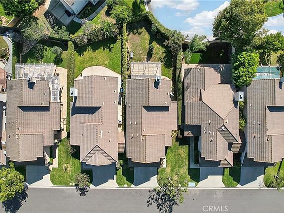 3rd image of 540 Fairfield Rd
