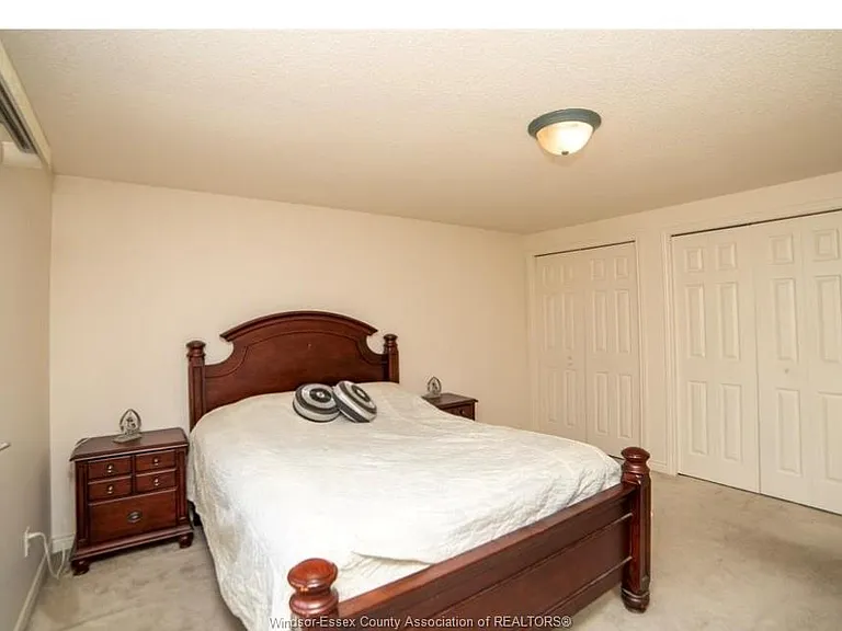 478 Flora Ave — Photo 10