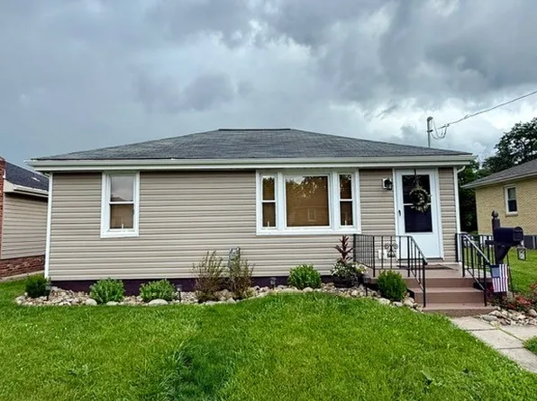 129 S Main St, Houston, PA 15342