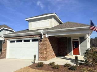 324 Village Walk Dr, Clayton, NC 27527