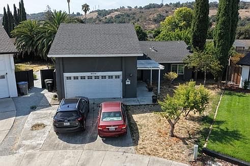 2nd image of 6134 Maree Ct