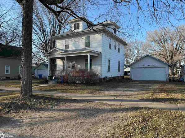 307 8th Ave, Charles City, IA 50616
