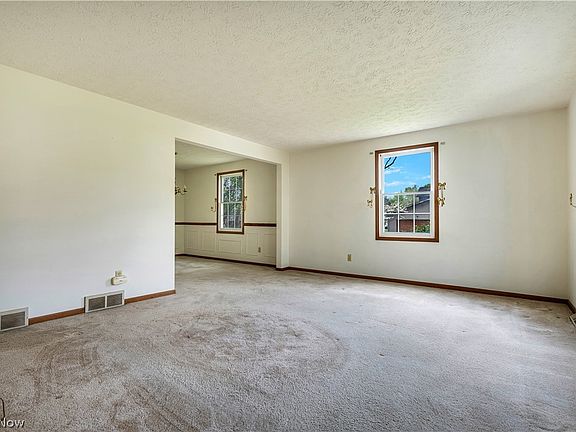 2nd image of 8054 Fox Run Ave NW