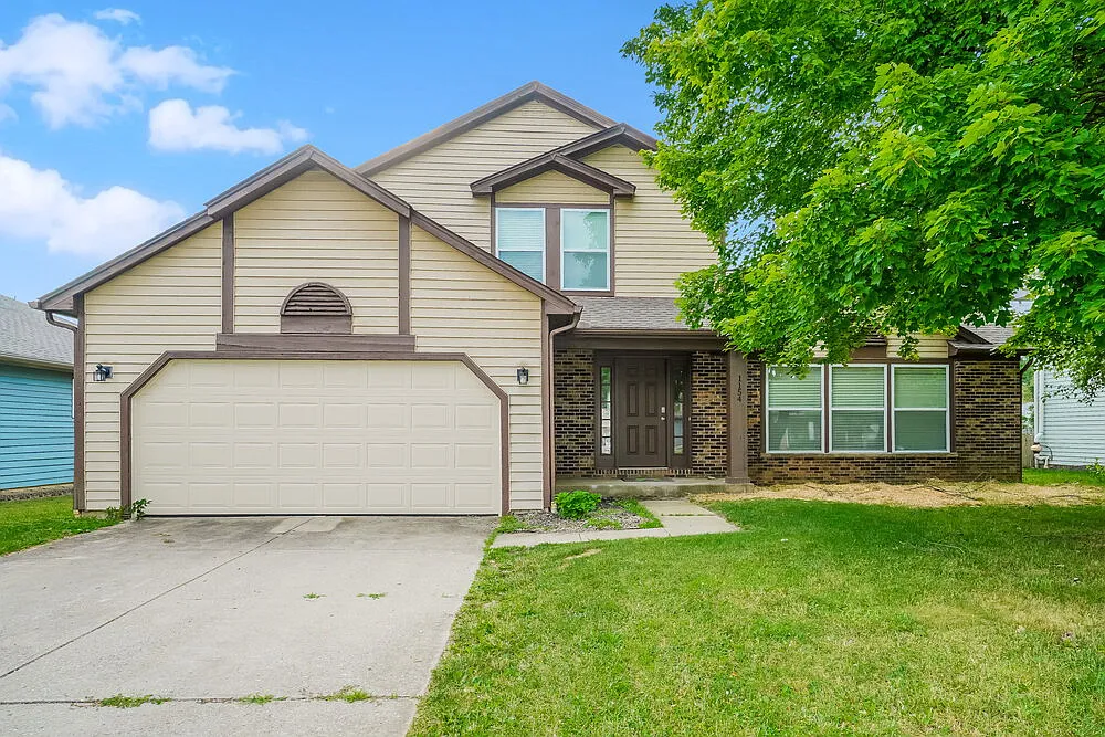 3 bed, 2.5 bath, 2800 sqft, $3,100 — Photo 1