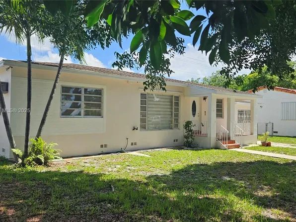 130 W 60th St, Hialeah, FL 33012