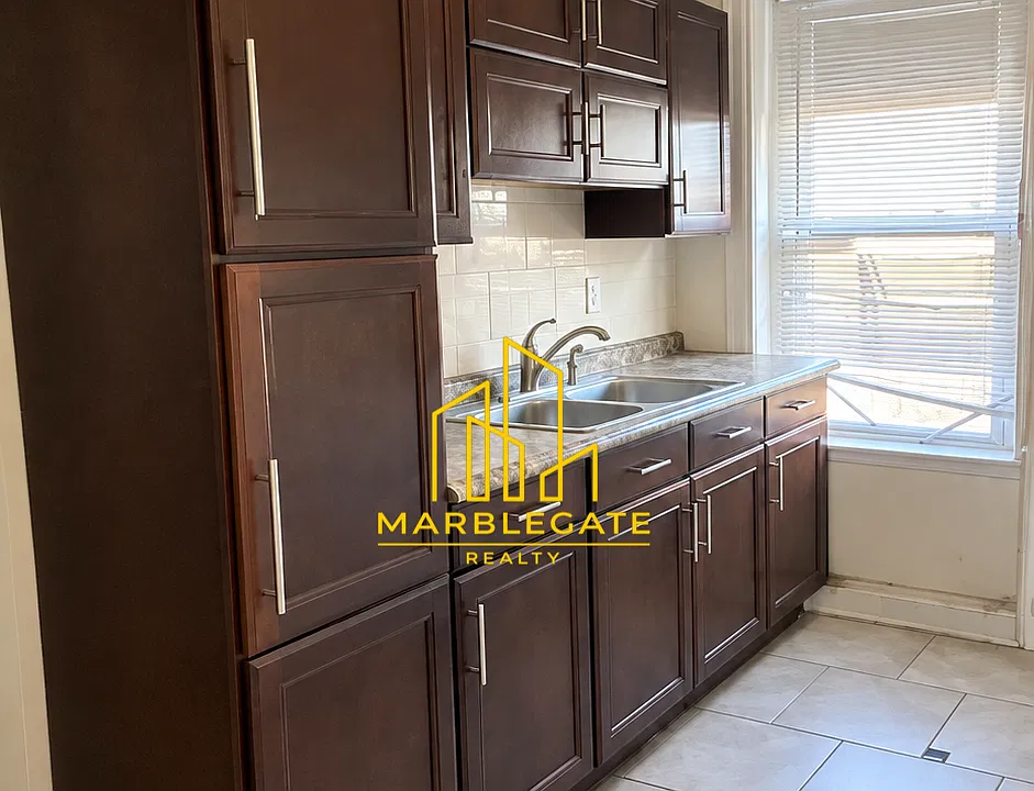 373-374 Fairmount Ave #144