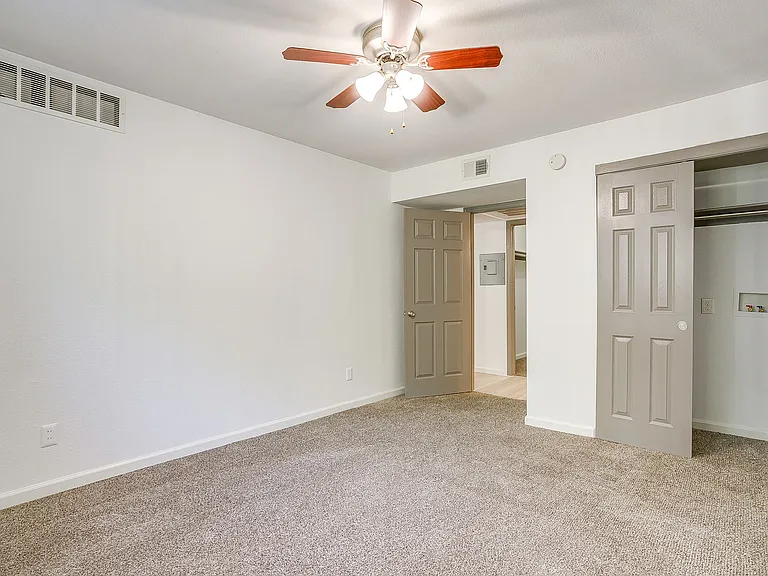 The Heights 76107 — Photo 26
