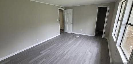 3rd image of 1590 W Ravine Ln