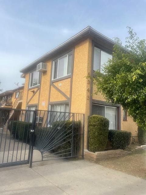 1st image of 6343 Coldwater Canyon Ave #7
