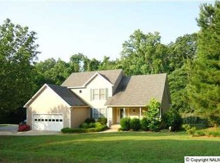 1502 Hickory St, Albertville, AL 35950