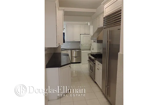 Rented by Douglas Elliman | media 4