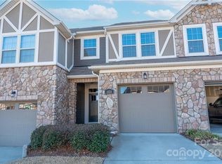 1223 Bhaltair Ln, Fort Mill, SC 29708
