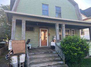 238 Carroll Ave, Bridgeport, CT 06607